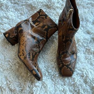 Franco Sarto Snakeprint‎ Booties